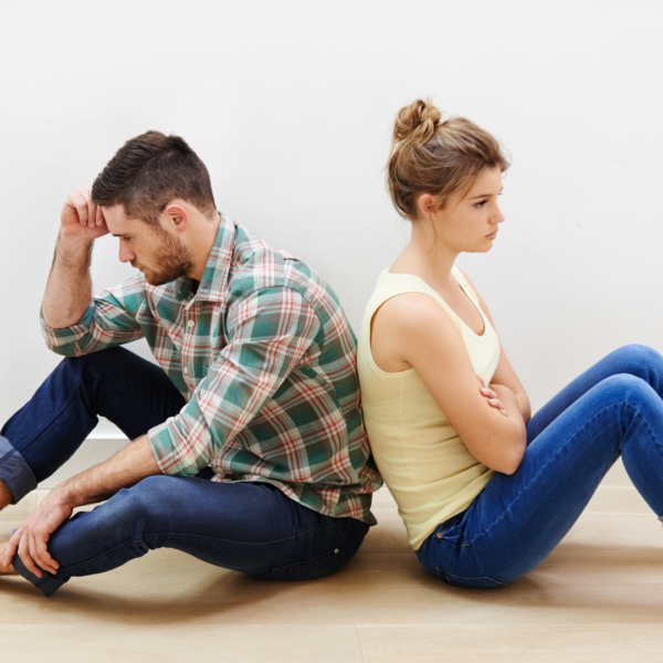 5 Signs Your Relationship is at Risk for Cheating - Mama Did It