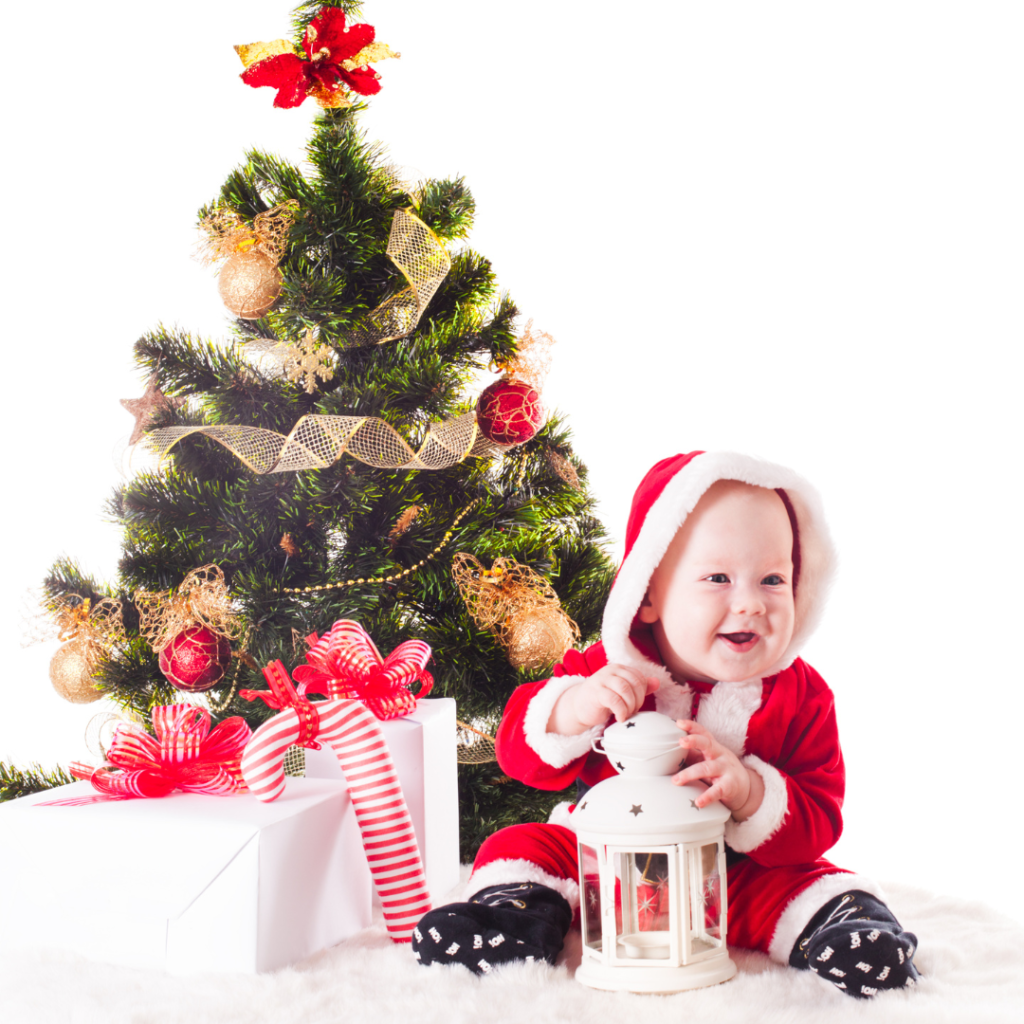 how to take photos of your baby with a christmas tree?