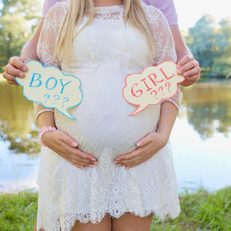 how many weeks are you considered 6 months pregnant